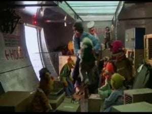 Muppets in the hold of the plane back to USA in the Great Muppet Caper